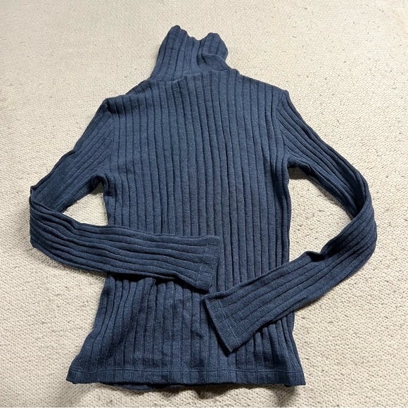 MaxMara Leisure Blue Knit Turtleneck Wool & Angora Blend Sweater Size Medium EUC - Picture 5 of 5
